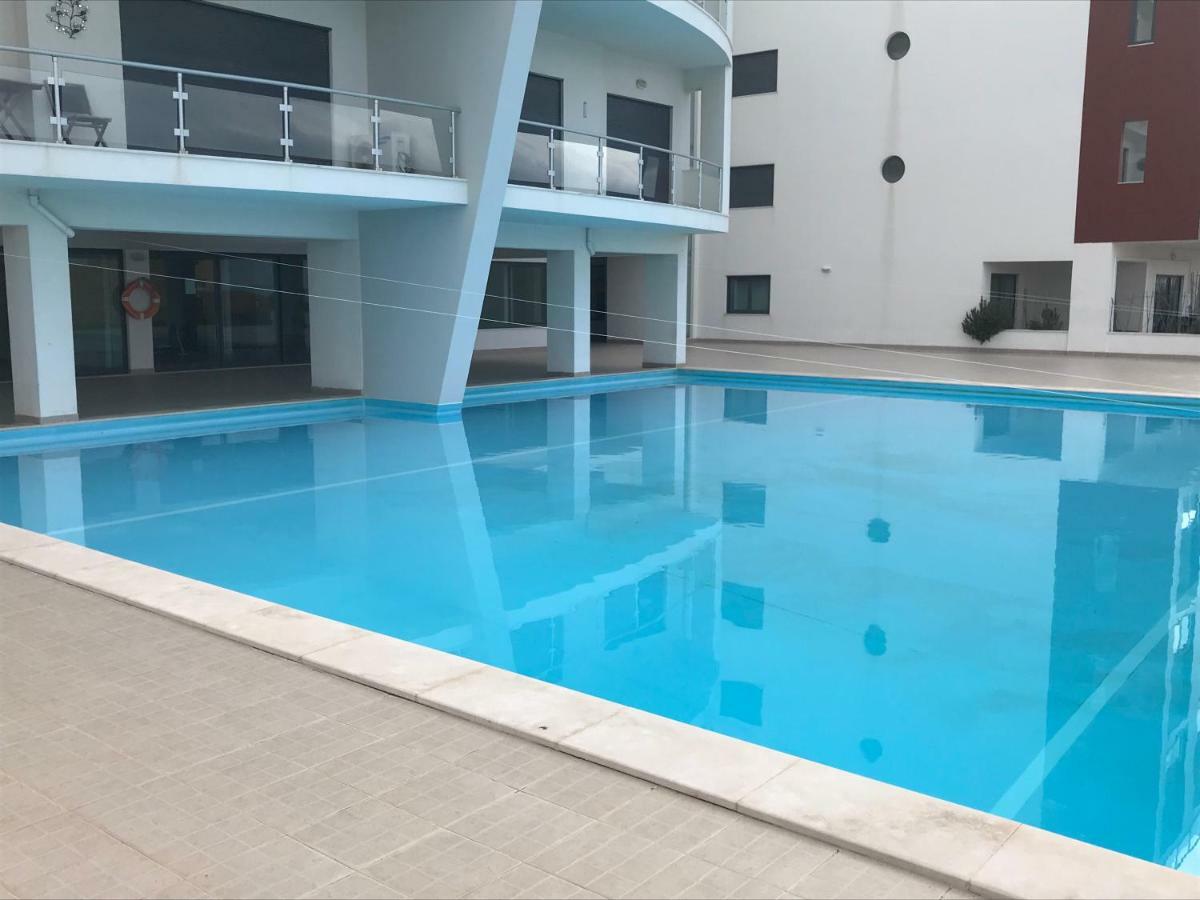 Apartamento Con Vistas Al Mar Sesimbra Luaran gambar