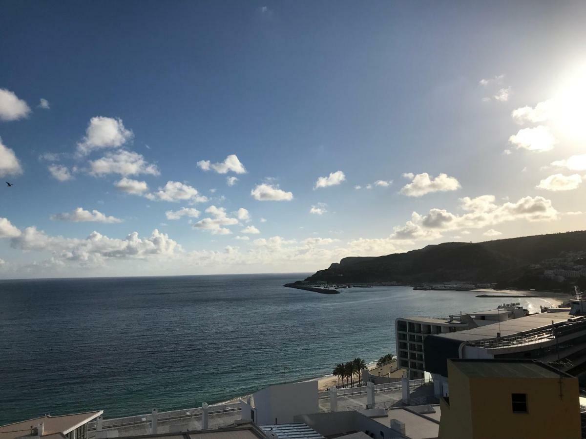 Apartamento Con Vistas Al Mar Sesimbra Luaran gambar