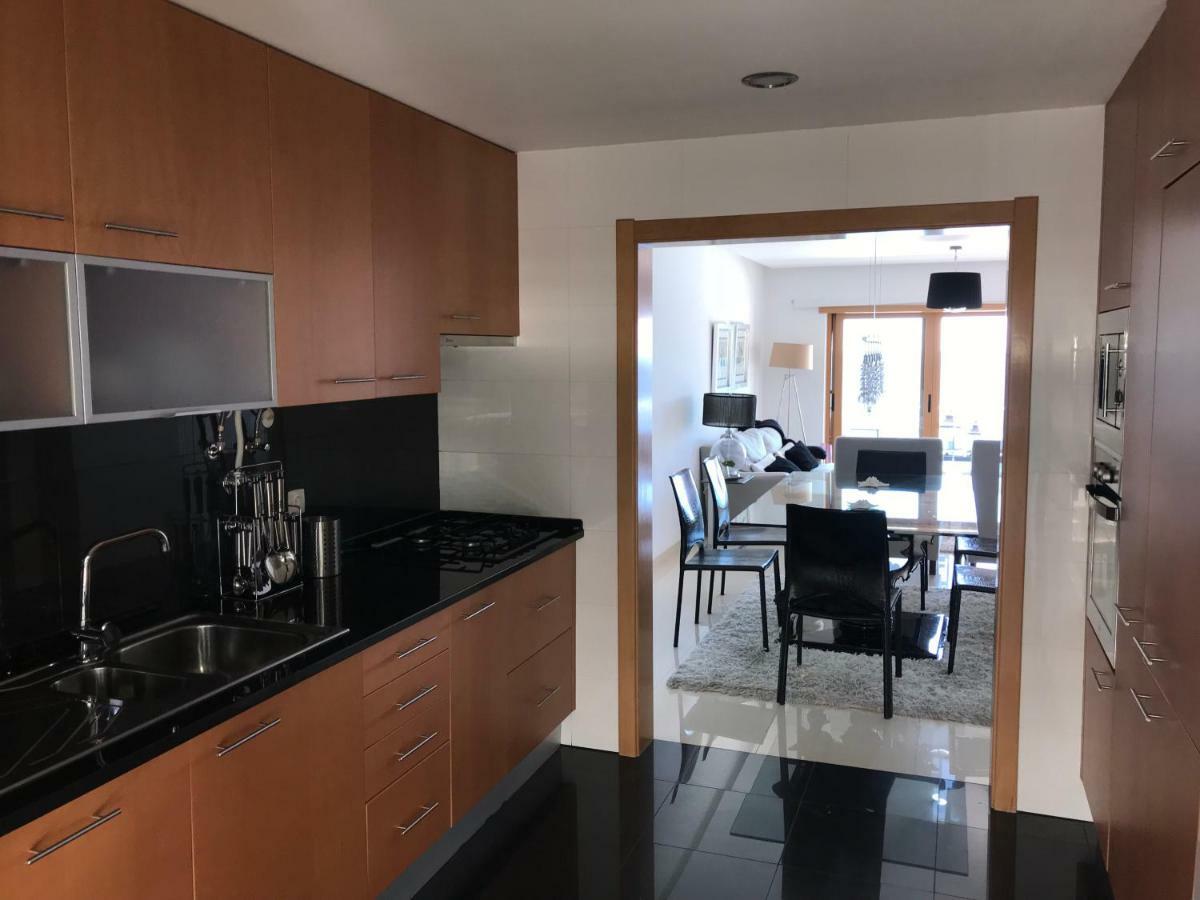 Apartamento Con Vistas Al Mar Sesimbra Luaran gambar