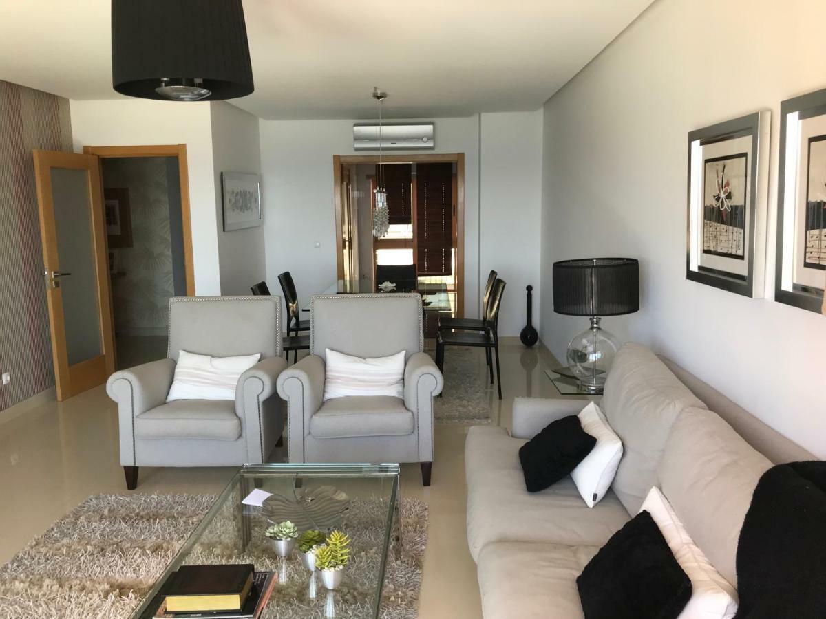 Apartamento Con Vistas Al Mar Sesimbra Luaran gambar