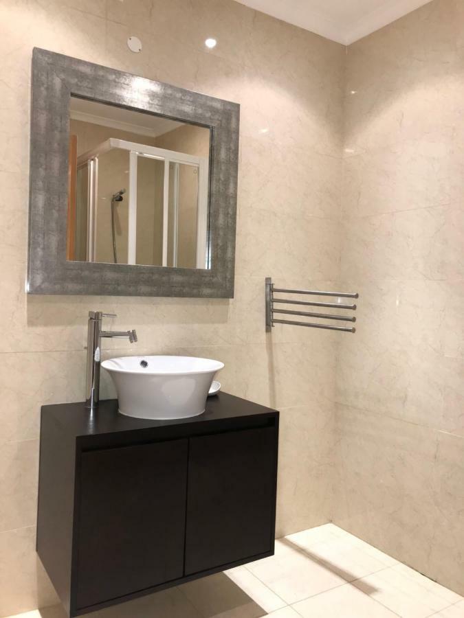 Apartamento Con Vistas Al Mar Sesimbra Luaran gambar